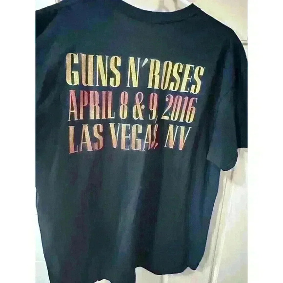 Guns N Roses 2016 Officially licensed Tour Shirt, Las Vegas April 8th, 9th, XL - Picture 3 of 5